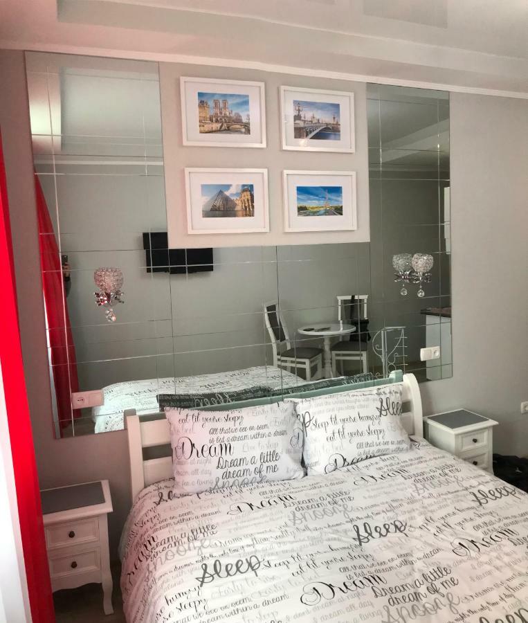 Apartment Studio Paris 51 Irpin Dış mekan fotoğraf